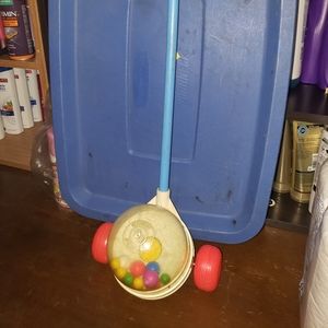 VINTAGE  FISHER PRICE 1980’s corn popper!